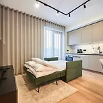 Appartement Brand New 2026 - Self Check-in - Balcony - Near Hilton