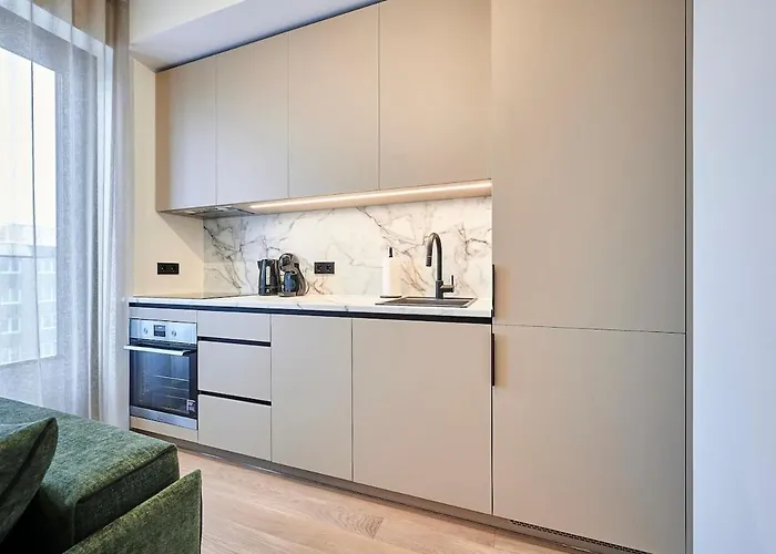 Brand New 2026 - Self Check-in - Balcony - Near Hilton Appartement